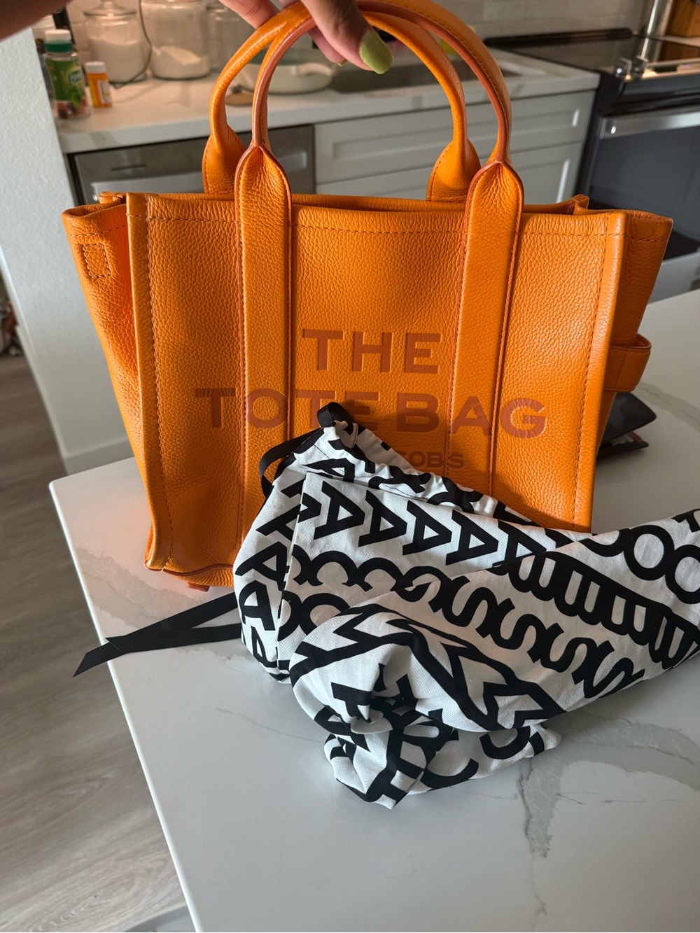 Marc Jacobs Orange Pebbled Leather Tote with Top Handles - Picture 4 of 8